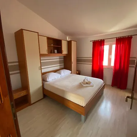House Biograd Биоград-на-Мору